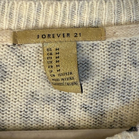 Forever 21 Women's M Rabbit Hair Black White Leopard Crew Neck Pullover Sweater - Picture 6 of 7